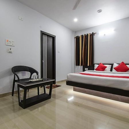 Oyo 26974 Hotel S G International Patna  Exterior photo