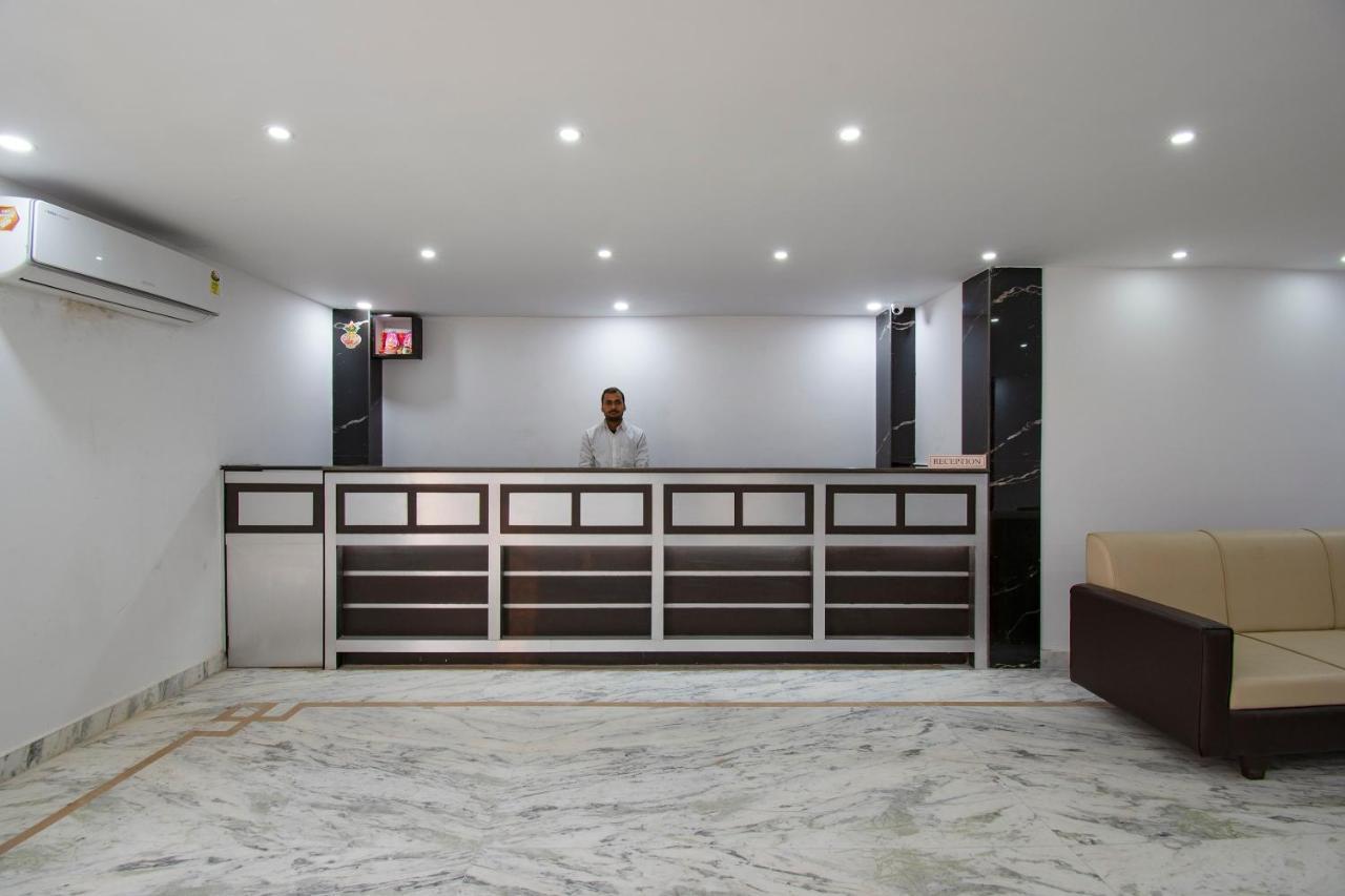 Oyo 26974 Hotel S G International Patna  Exterior photo